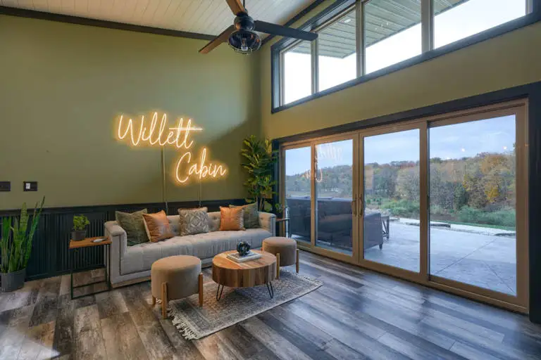 Willett Eco Luxe Cabin 56